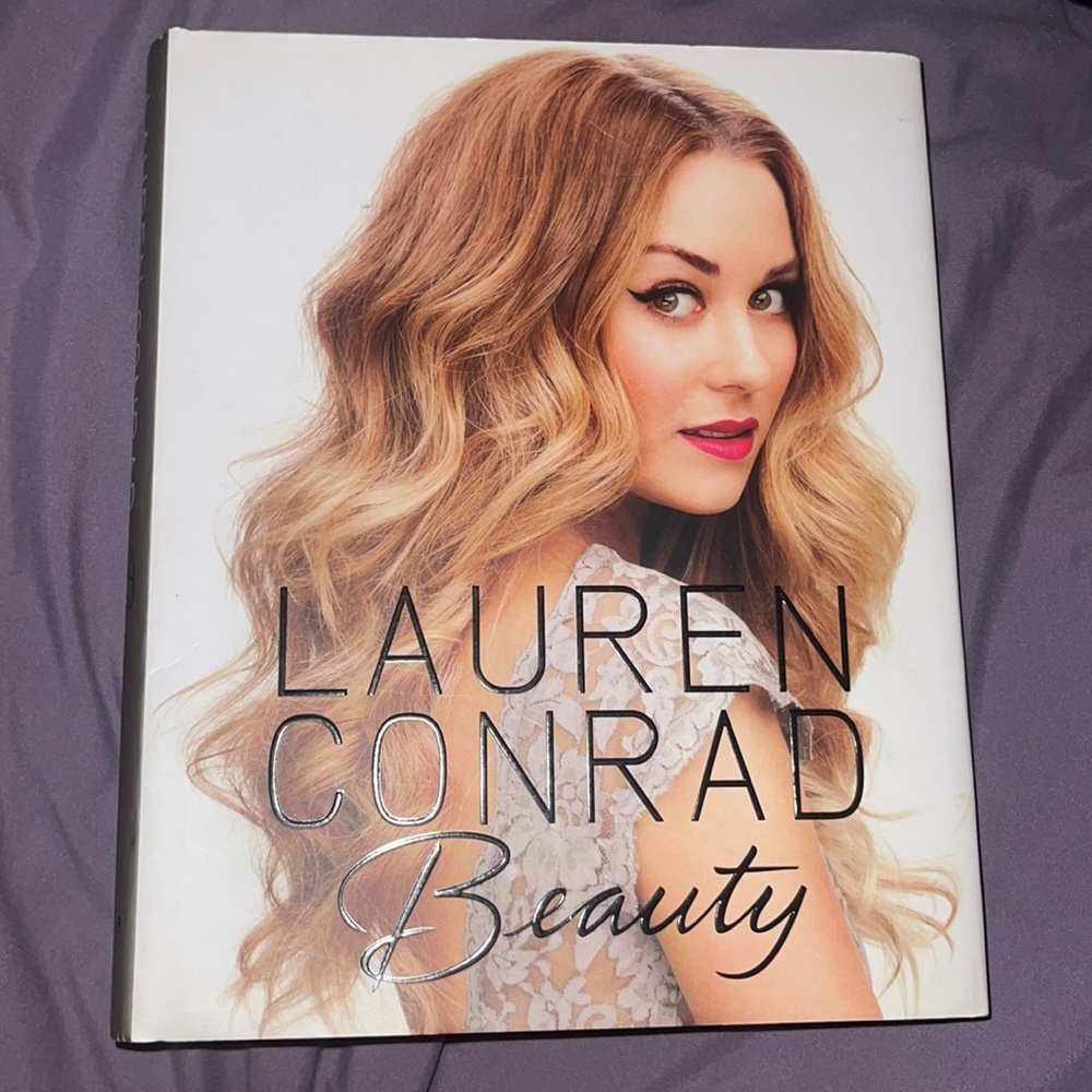 Lauren Conrad Beauty-Signed Book